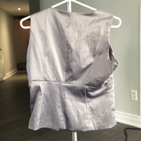 Metallic grey top - Picture 2 of 4